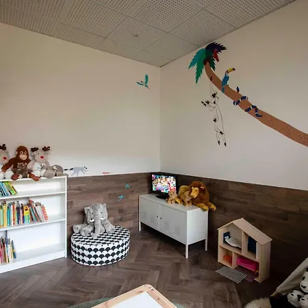 Restaurant Vaillant Proche Europapark 3* سليستا